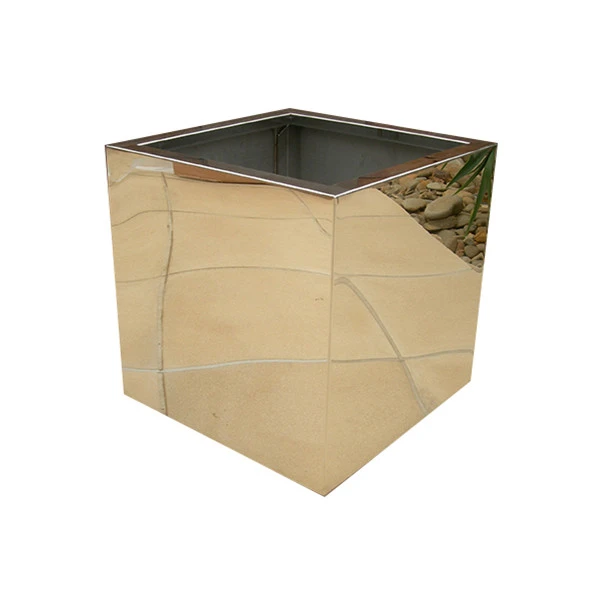 Metalen plantenbak